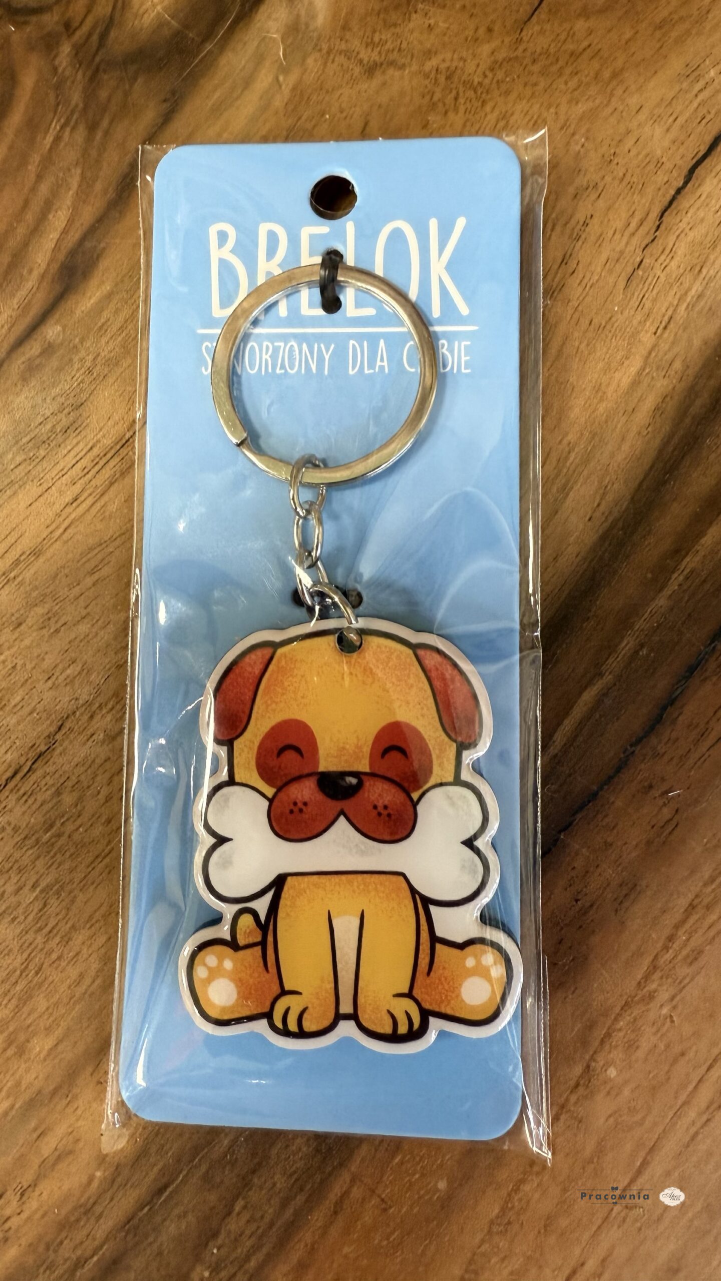 Brelok piesek z kością