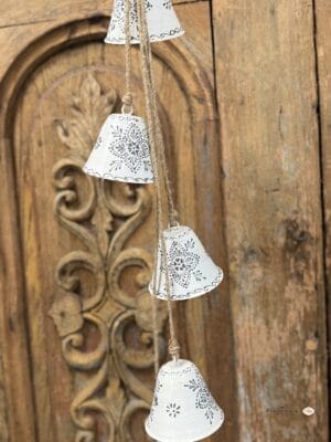 Zestaw 5 dzwonków na sznurku