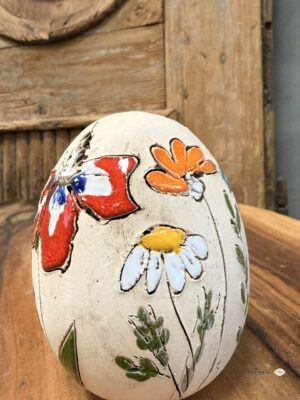 Jajko ceramiczne naturalne z kolorowymi kwiatami