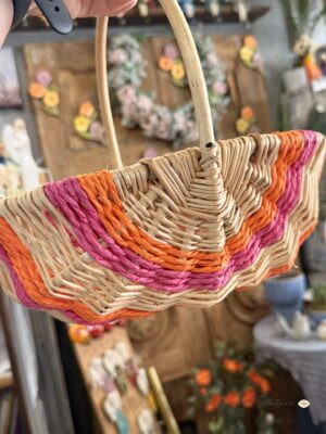 Koszyk wierzbowy owalny z uchwytem średni