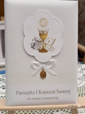 Pamiątka I Komunii Świętej od Matki Chrzestnej