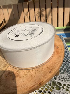 Wstążka satynowa biała