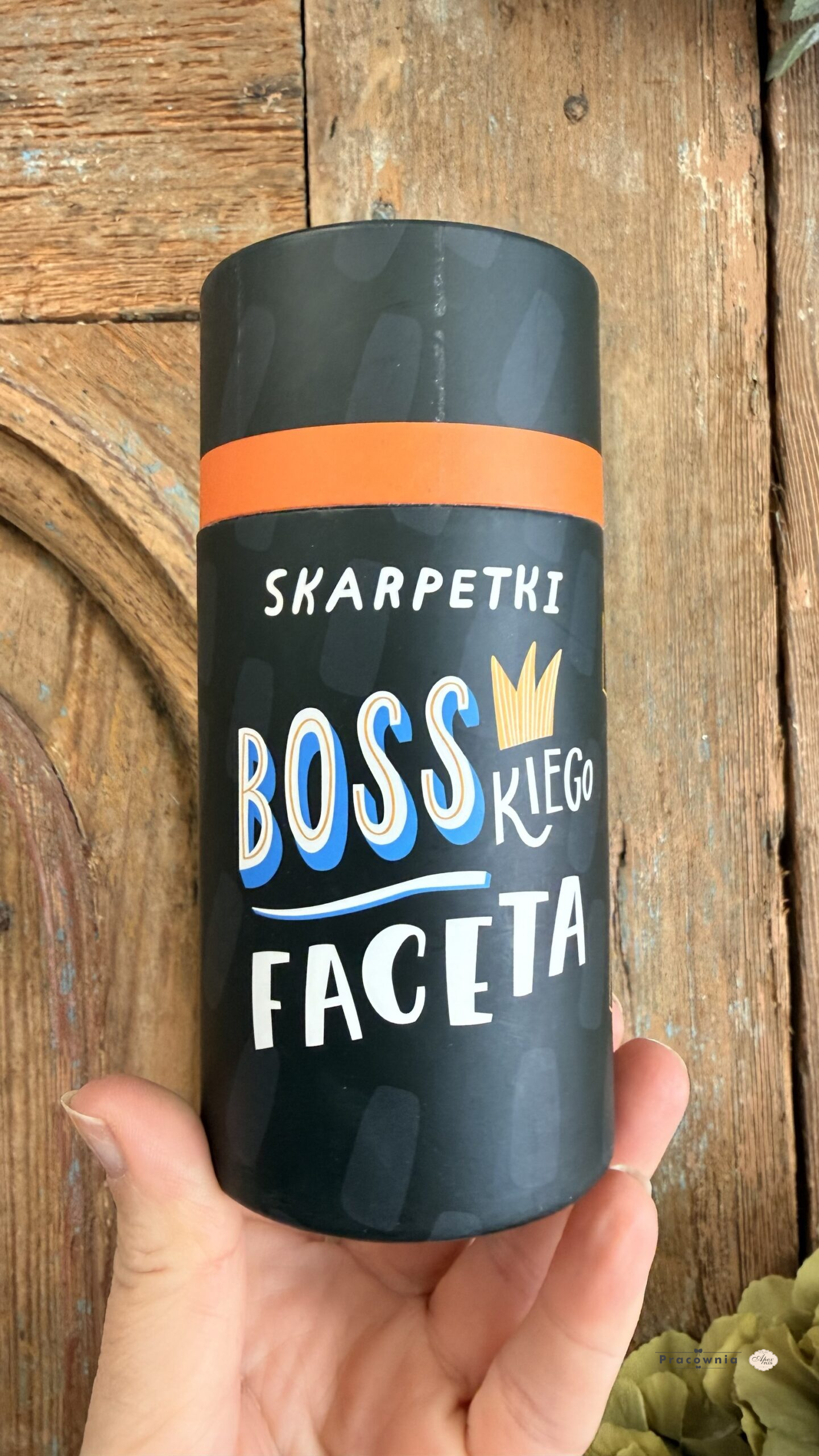 Skarpetki męskie „Bosskiego Faceta” w tubie – Idealny prezent